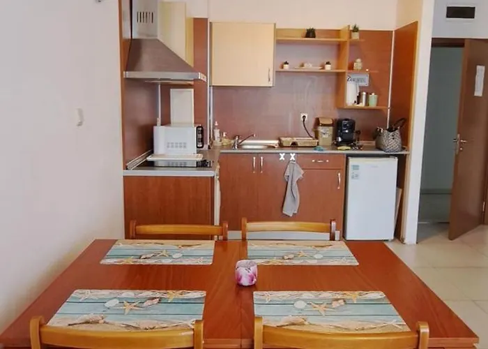 Grand кameliq - Morski Briz Апартамент