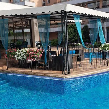 Grand кameliq - Morski Briz Sunny Beach